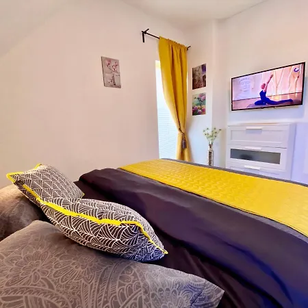 Metsa Apartments *
