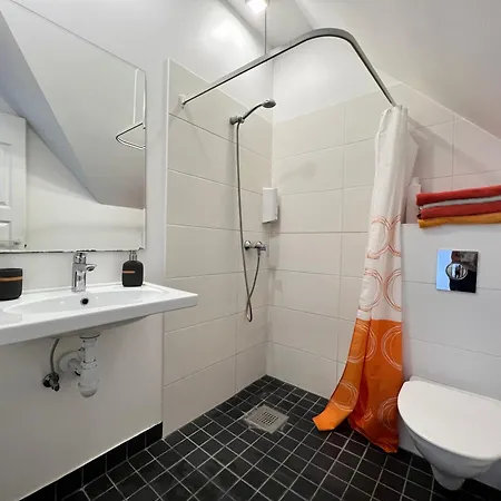 Metsa Apartments *